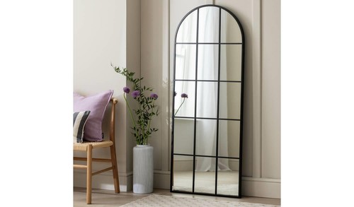 Black window full length arch - full,
